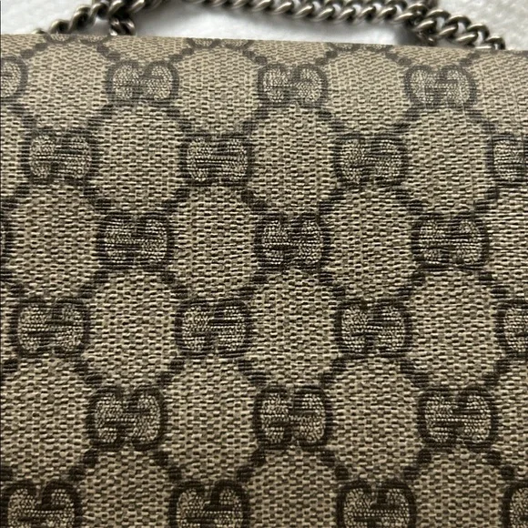 Gucci Dionysus GG Supreme Super Mini Bag in Canvas - Picture 8 of 16